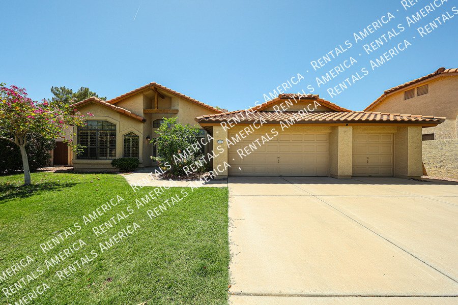Gorgeous single level home property image