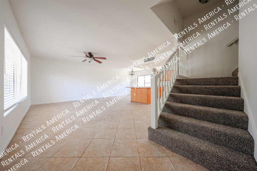 4bed  2.5 bath in Dobson Ranch- Large lot  on Culd-a-sac property image