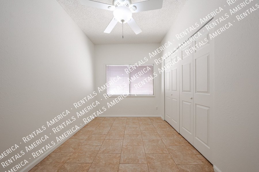 4bed  2.5 bath in Dobson Ranch- Large lot  on Culd-a-sac property image