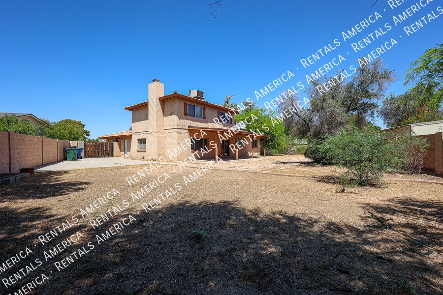 4bed  2.5 bath in Dobson Ranch- Large lot  on Culd-a-sac property image