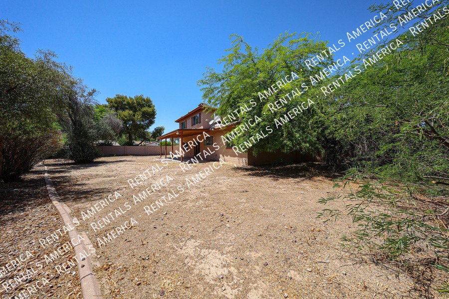 4bed  2.5 bath in Dobson Ranch- Large lot  on Culd-a-sac property image
