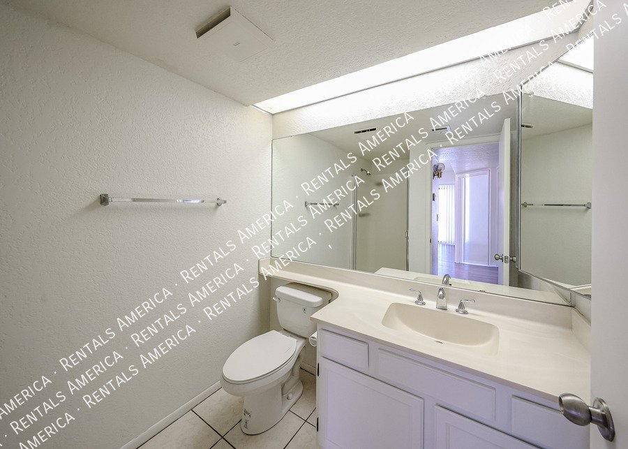 839 S Westwood property image
