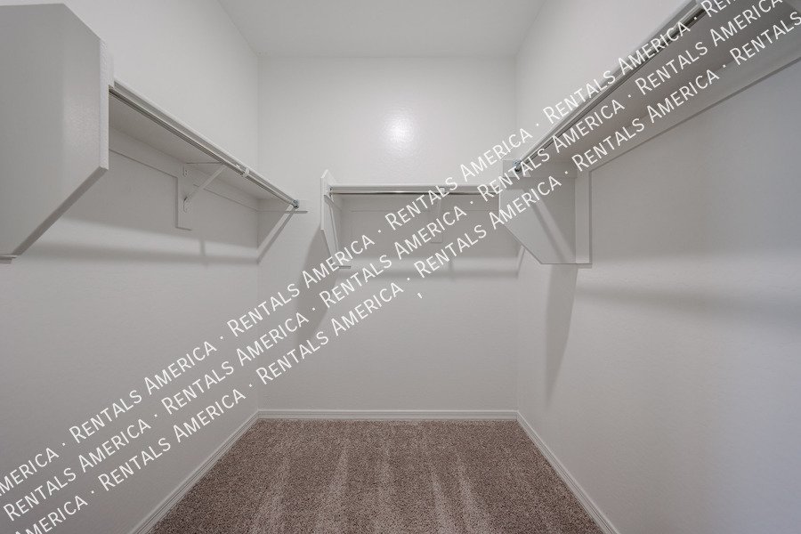 Gorgeous Updated 3 bed and 2 bath Home! W/ SPECIAL OFFER property image