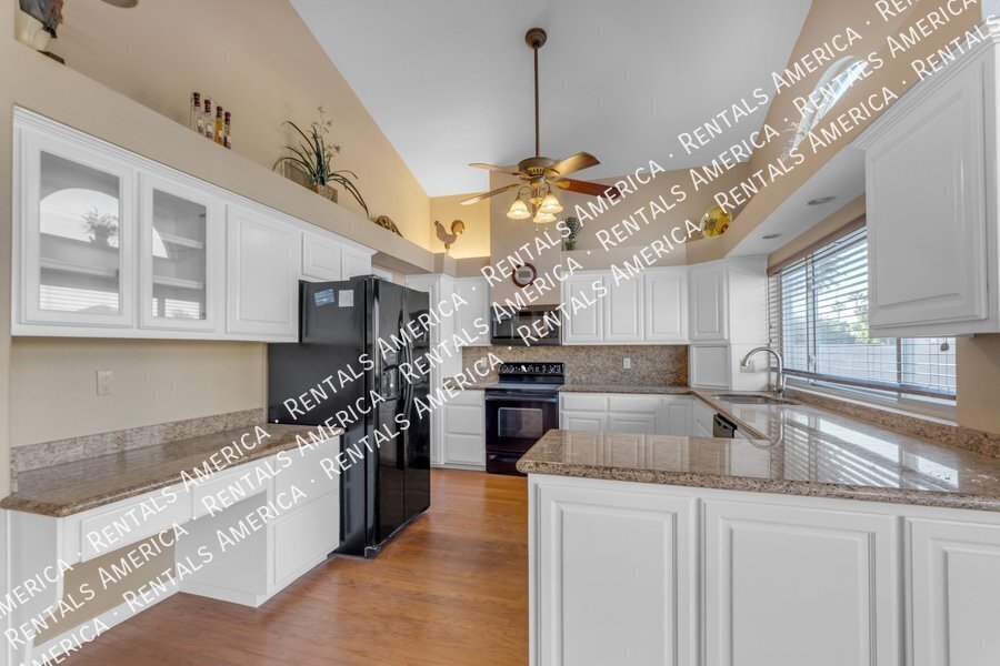 Available now Home in Arrowhead Lake Views and Pool! property image