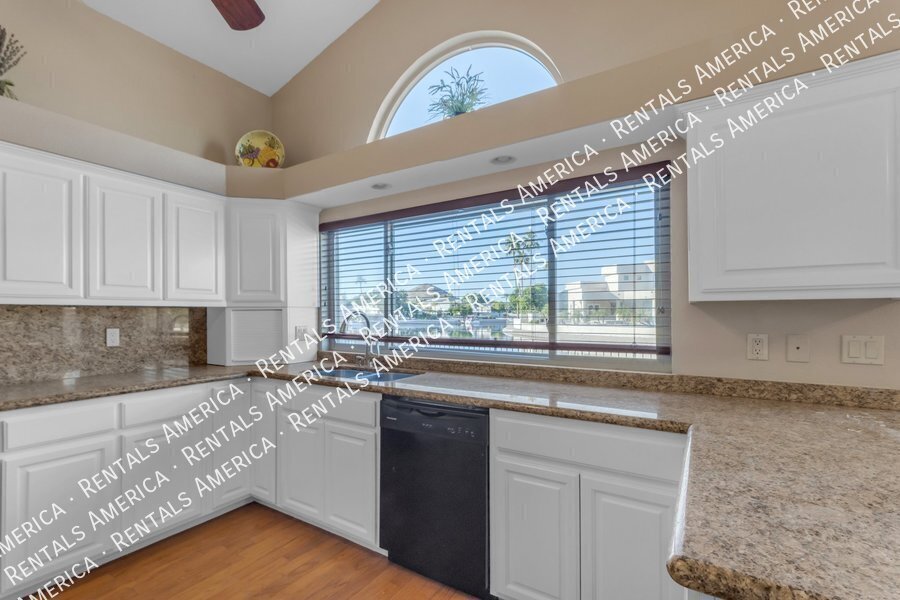 Available now Home in Arrowhead Lake Views and Pool! property image