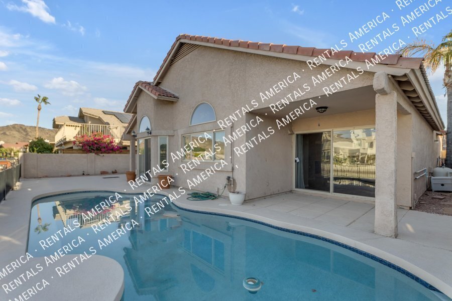 Available now Home in Arrowhead Lake Views and Pool! property image