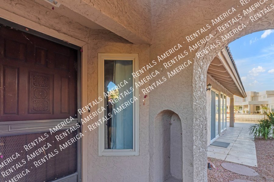 Available now Home in Arrowhead Lake Views and Pool! property image
