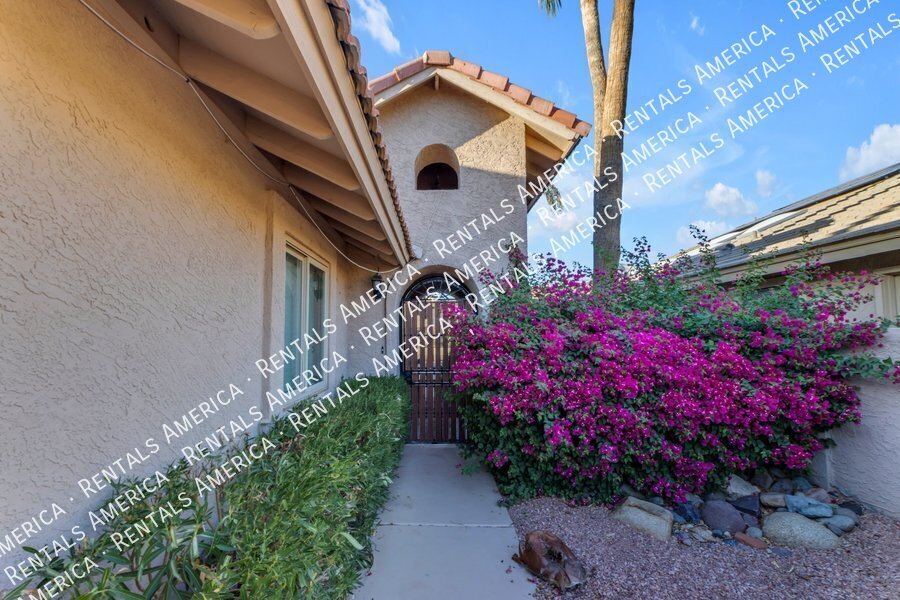 Available now Home in Arrowhead Lake Views and Pool! property image