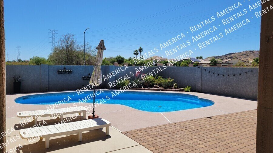 Amazing 4 Bedroom with Private Pool property image