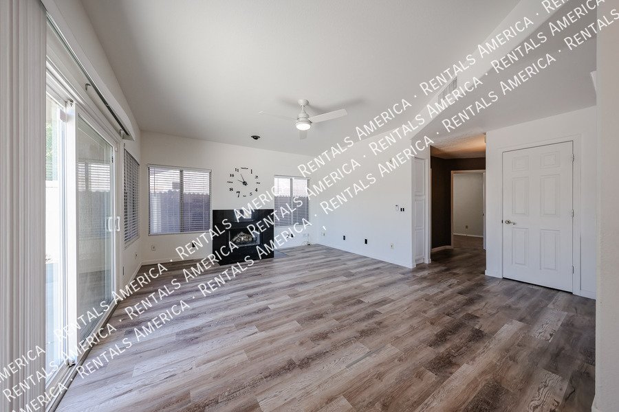 Amazing 4 Bedroom with Private Pool property image