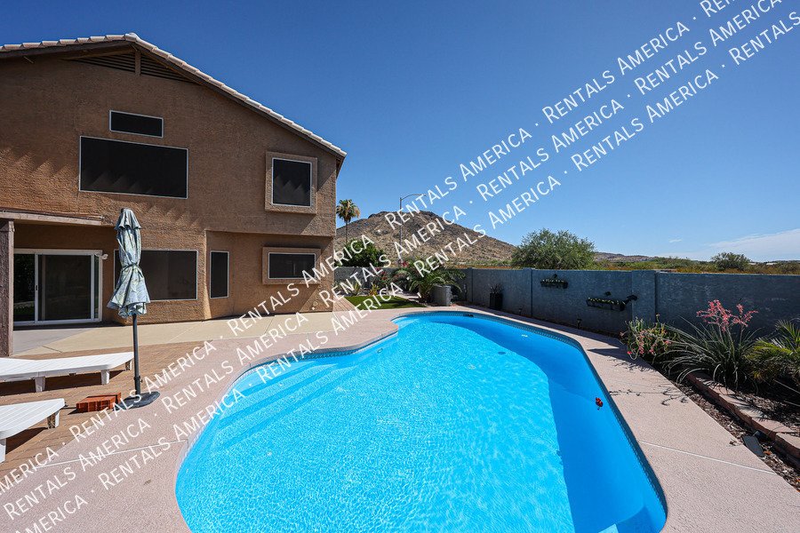 Amazing 4 Bedroom with Private Pool property image