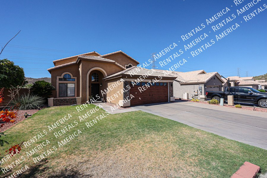 Amazing 4 Bedroom with Private Pool property image