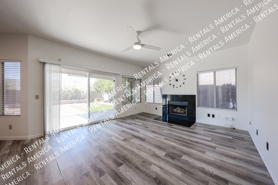 Amazing 4 Bedroom with Private Pool property image