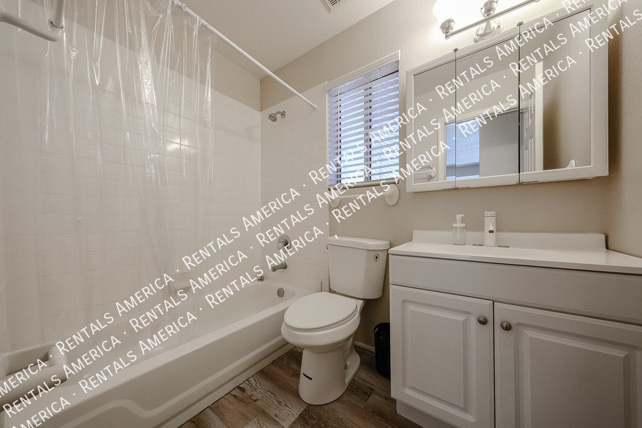Amazing 4 Bedroom with Private Pool property image