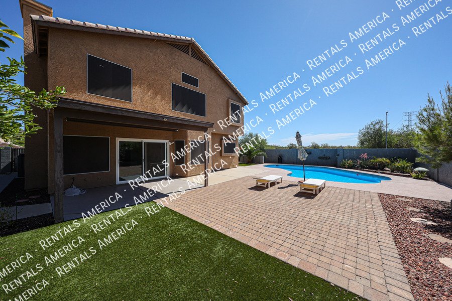 Amazing 4 Bedroom with Private Pool property image