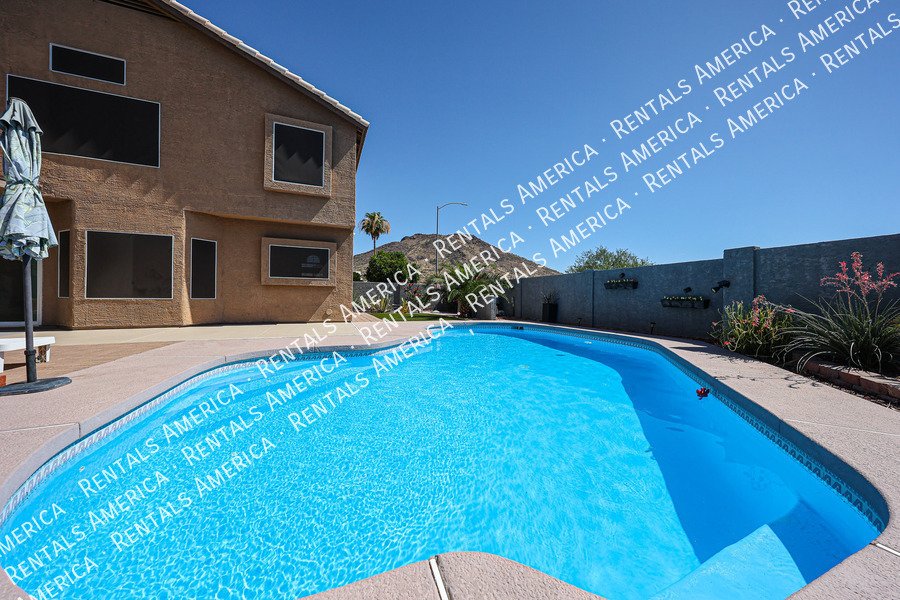 Amazing 4 Bedroom with Private Pool property image