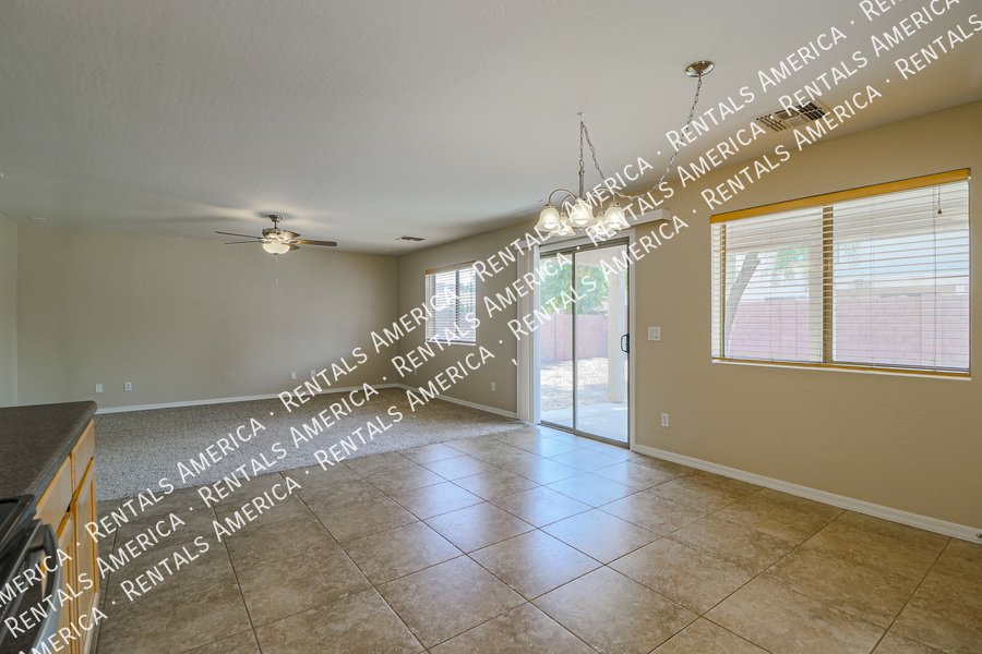 Wonderful 4-bedroom home with a loft located in San Tan Heights. property image
