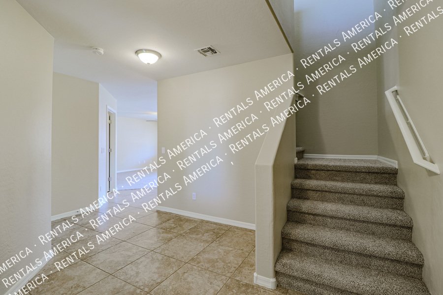 Wonderful 4-bedroom home with a loft located in San Tan Heights. property image