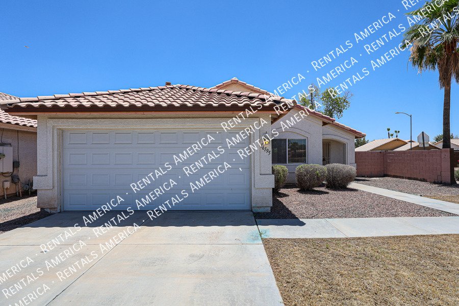 Lovely 3 BD, 2 BA Corner Lot Home in Wildflower Ranch in Goodyear! property image