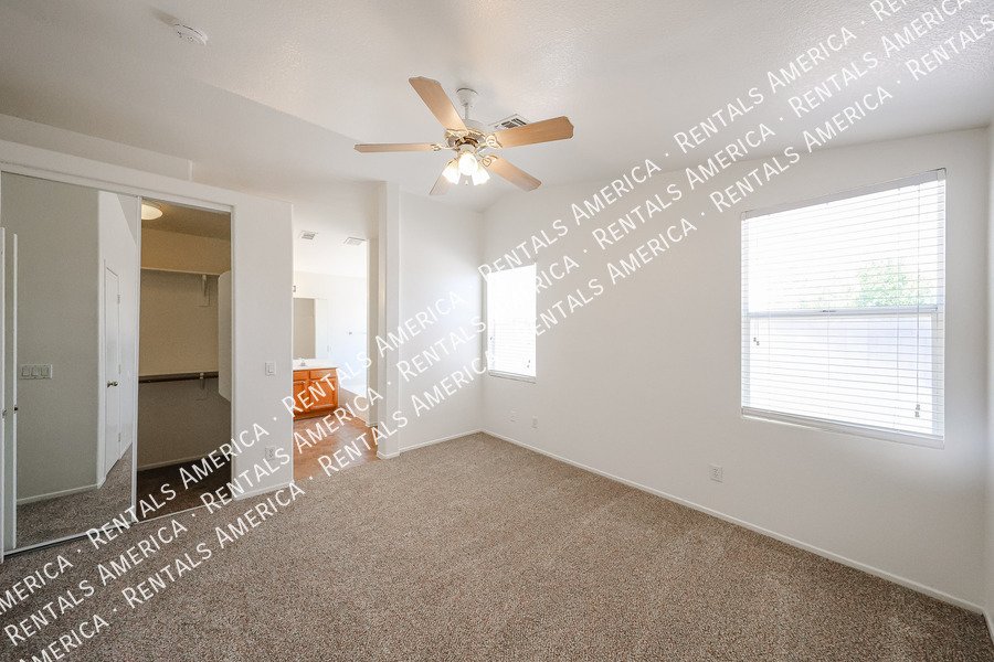 Lovely 3 BD, 2 BA Corner Lot Home in Wildflower Ranch in Goodyear! property image