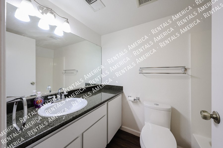 Updated Condo in Maryland Manor- $300 off Move-in by 6/30 property image