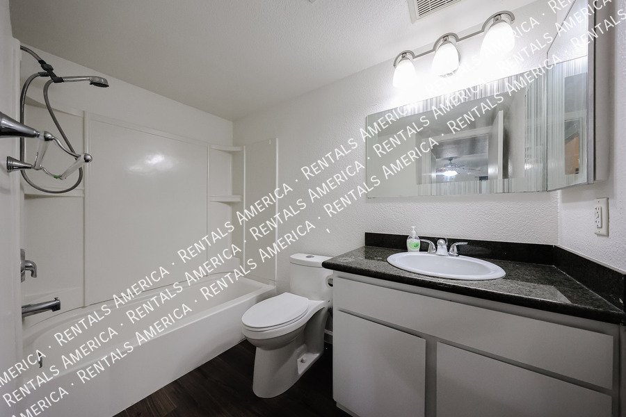 Updated Condo in Maryland Manor- $300 off Move-in by 6/30 property image