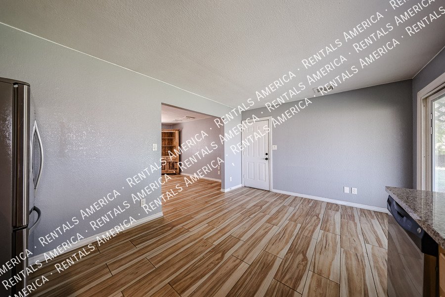 Cute and Cozy 2bedroom on Large Backyard!! Coming Soon!! property image