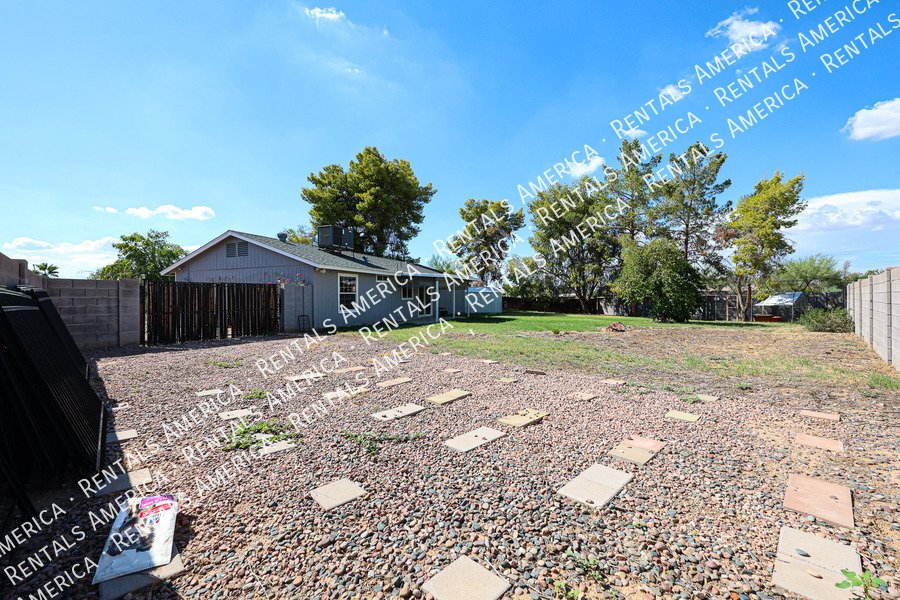 Cute and Cozy 2bedroom on Large Backyard!! Coming Soon!! property image