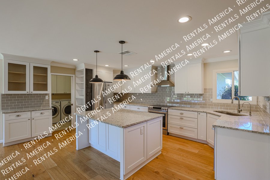 4bed/3 bath w/Basement. Pool and Landscaping included. property image