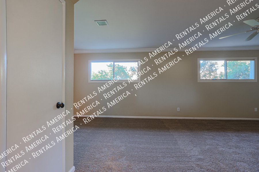 4bed/3 bath w/Basement. Pool and Landscaping included. property image