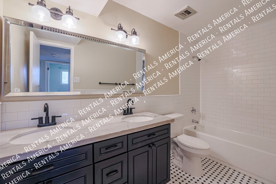 4bed/3 bath w/Basement. Pool and Landscaping included. property image
