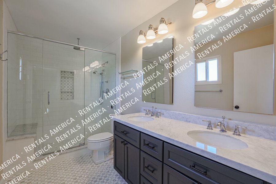 4bed/3 bath w/Basement. Pool and Landscaping included. property image
