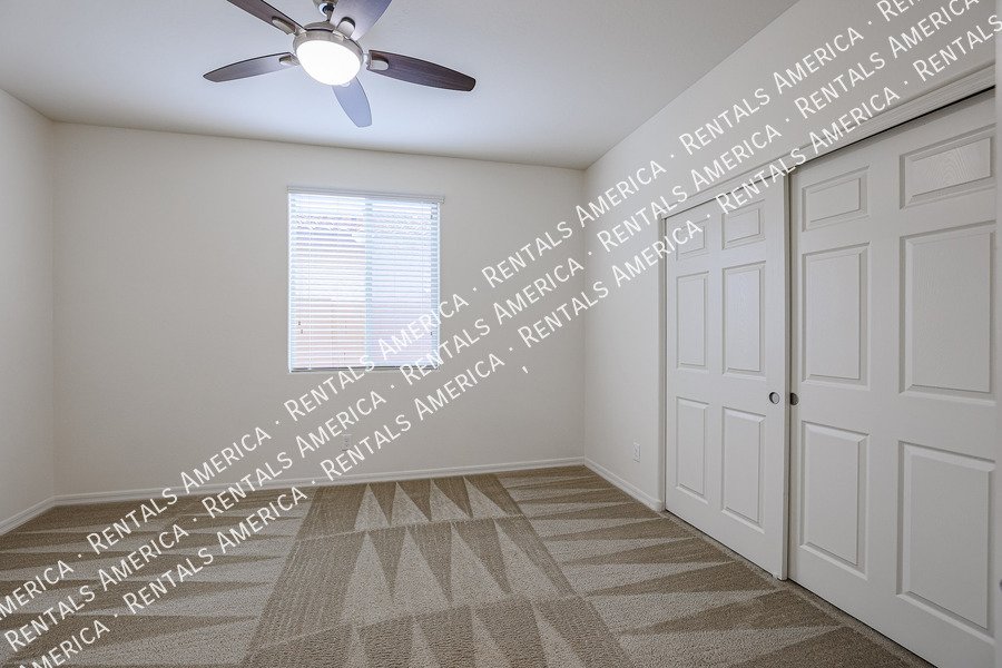 Available Now! Beautiful 5BD 3.5BA w/ Loft located in Peoria!!! property image