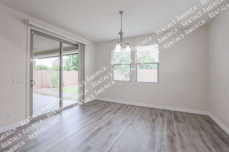 Available Now! Beautiful 5BD 3.5BA w/ Loft located in Peoria!!! property image