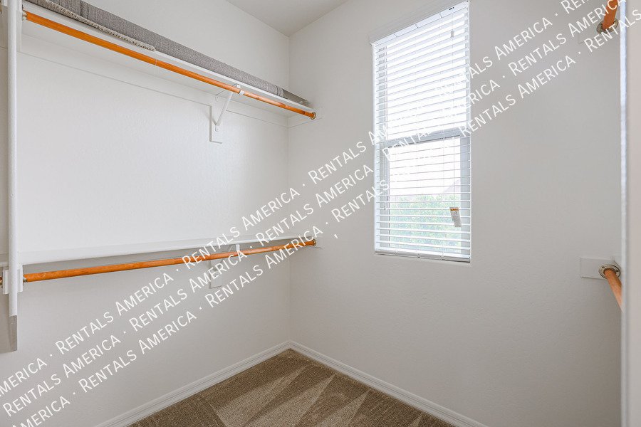 Available Now! Beautiful 5BD 3.5BA w/ Loft located in Peoria!!! property image