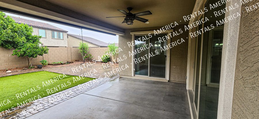Available Now! Beautiful 5BD 3.5BA w/ Loft located in Peoria!!! property image