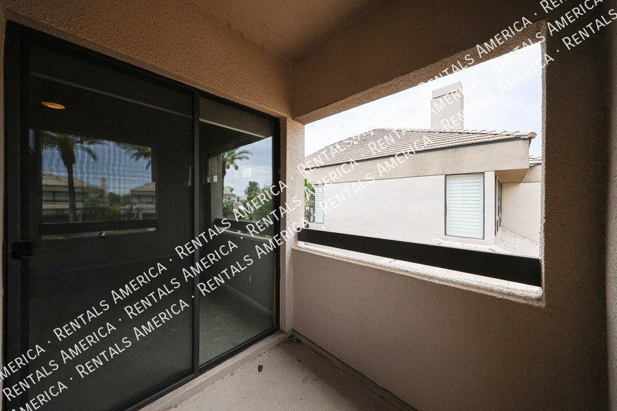 Stunning Scottsdale Condo property image