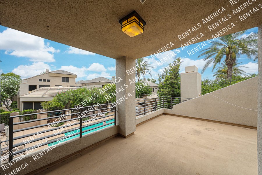 Stunning Scottsdale Condo property image