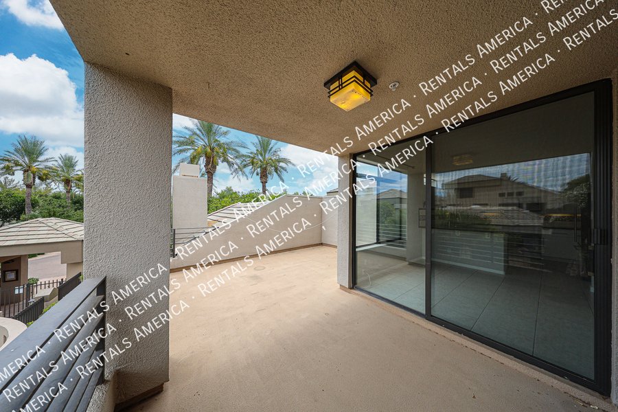 Stunning Scottsdale Condo property image