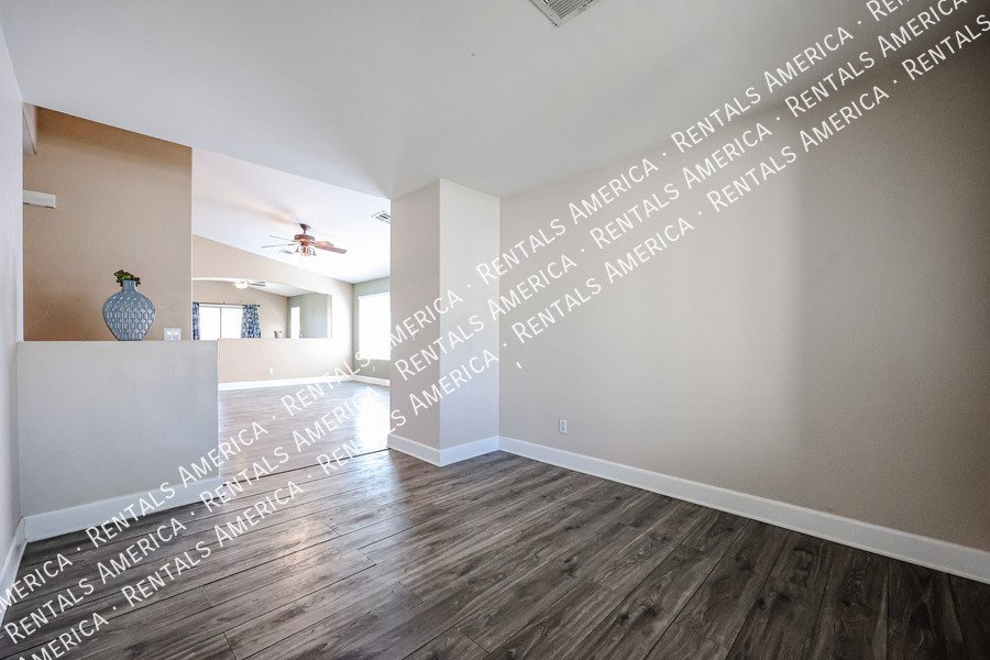 3 Bed 2 Ba Home For Rent property image