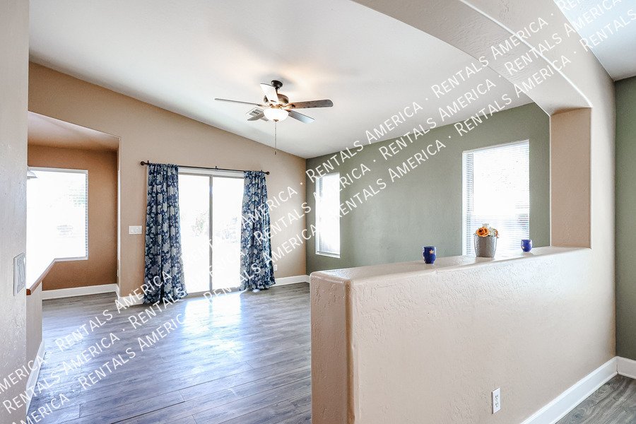3 Bed 2 Ba Home For Rent property image