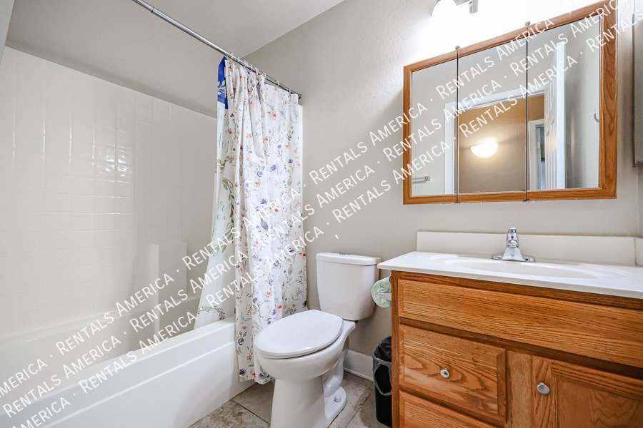 3 Bed 2 Ba Home For Rent property image