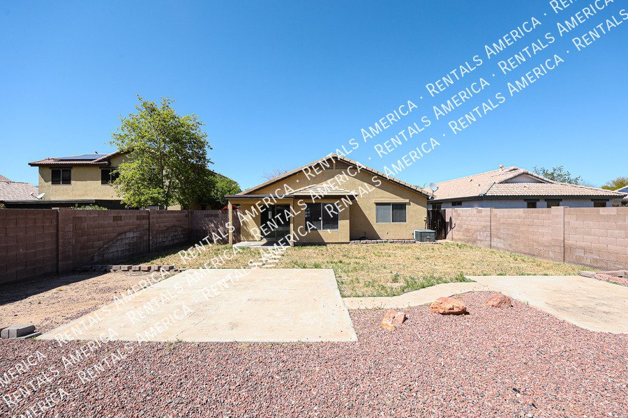 3 Bed 2 Ba Home For Rent property image