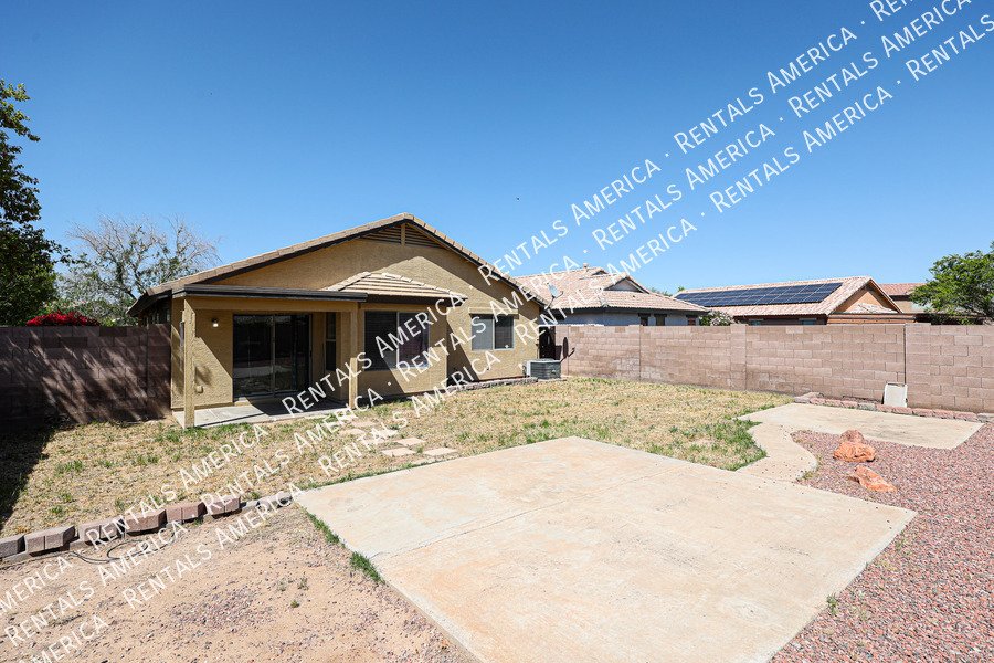 3 Bed 2 Ba Home For Rent property image