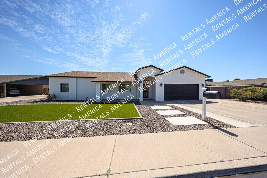 813 N Almond Cir property image