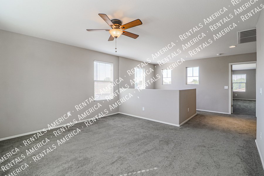 COMING SOON! OCCUPIED!  4BR WITH LOFT IN FIRE ROCK RANCH property image