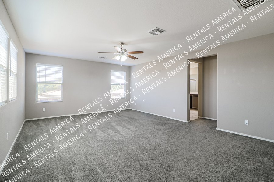 COMING SOON! OCCUPIED!  4BR WITH LOFT IN FIRE ROCK RANCH property image