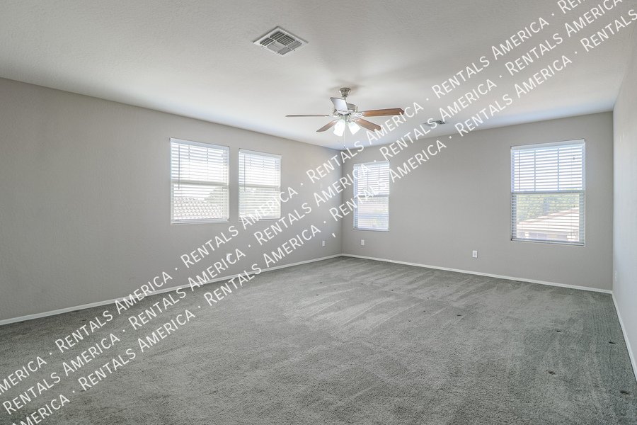 COMING SOON! OCCUPIED!  4BR WITH LOFT IN FIRE ROCK RANCH property image