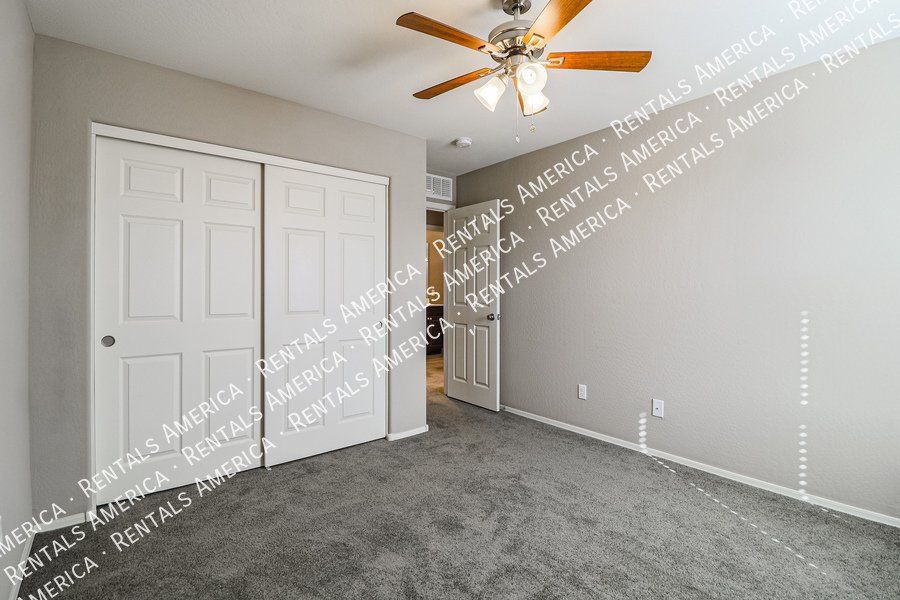 COMING SOON! OCCUPIED!  4BR WITH LOFT IN FIRE ROCK RANCH property image