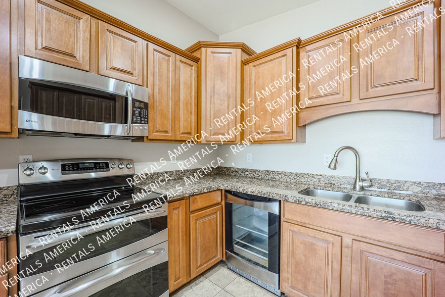3-Bedroom Home Available Near Downtown Chandler property image